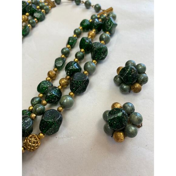 vintage 1950s green glitter multi-strand necklace, 50s costume jewelry set, nye - Picture 7 of 9